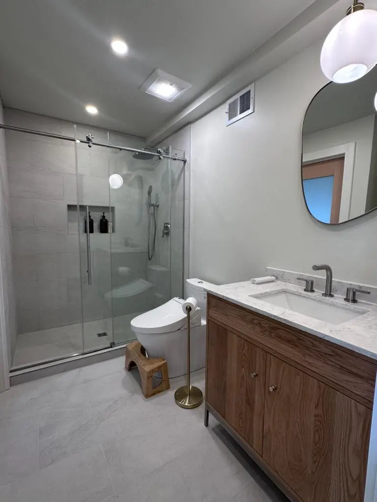 CD REMODELING INC 49